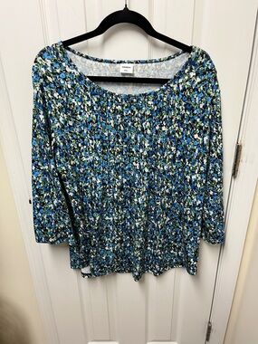 Amazon Blue Floral Scoop Neck Long Sleeve Tee
